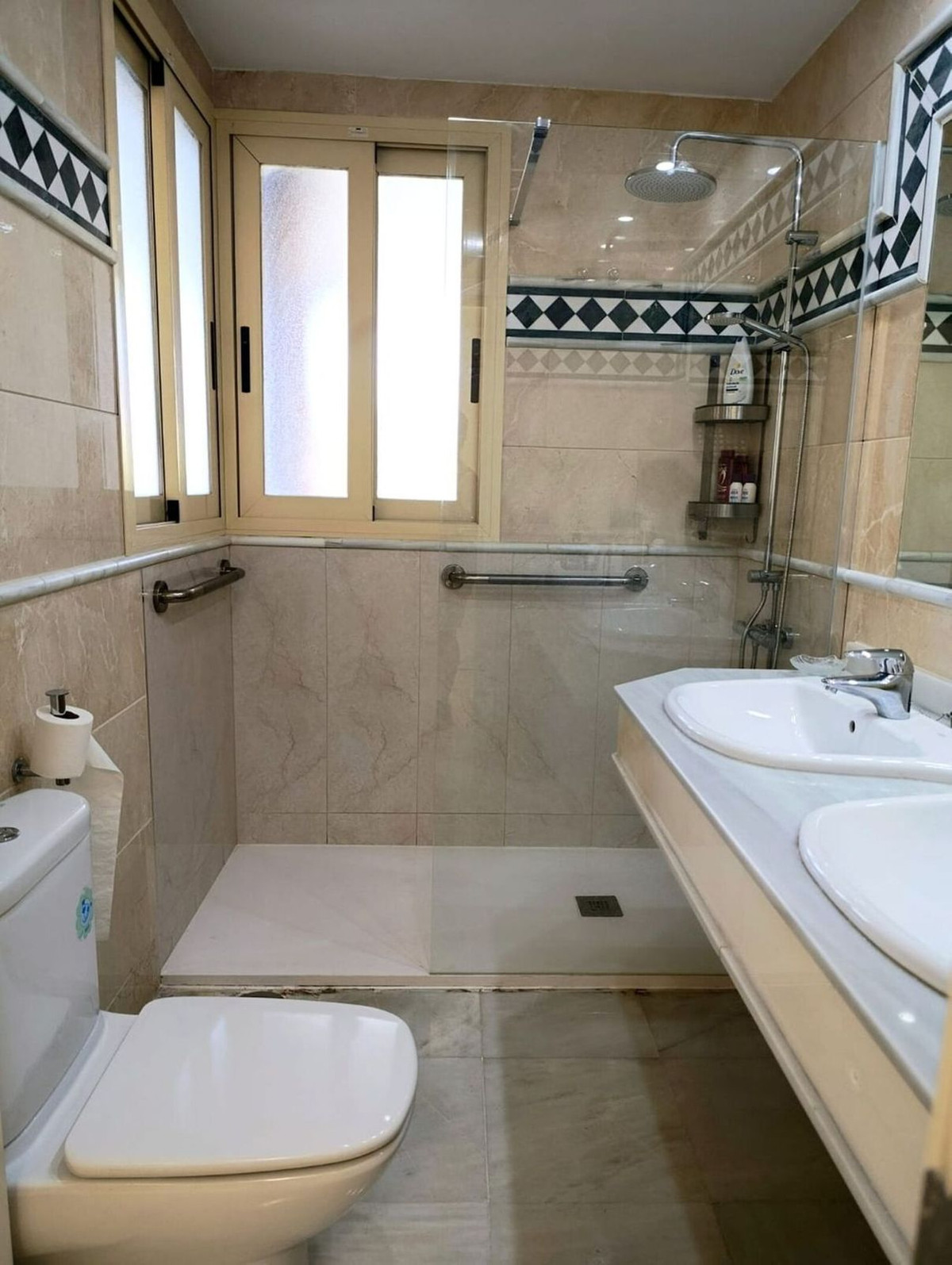 Appartement met drie slaapkamers in Nueva Andalucía in Nueva Andalucía - foto 12