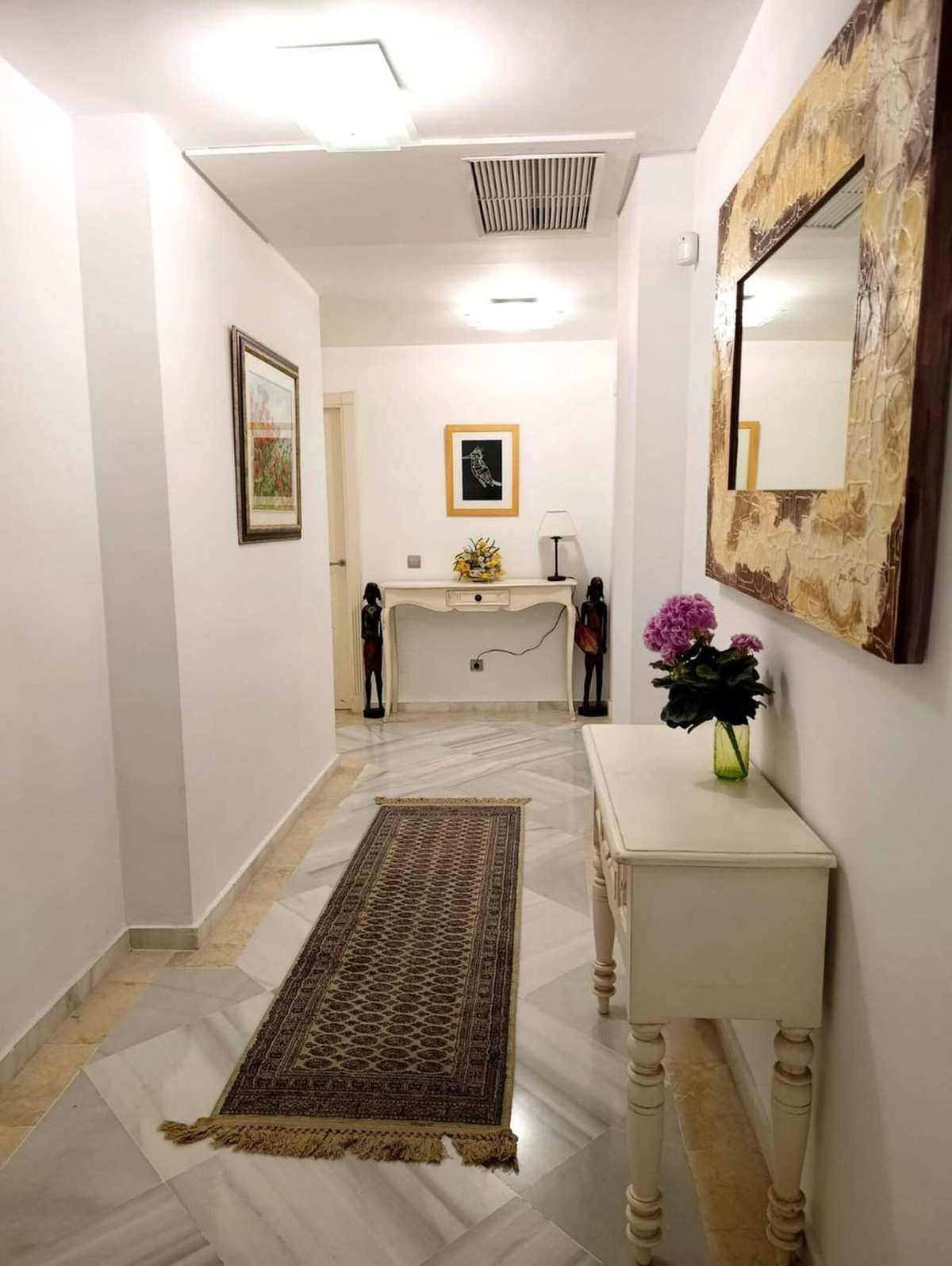 Appartement met drie slaapkamers in Nueva Andalucía in Nueva Andalucía - foto 4