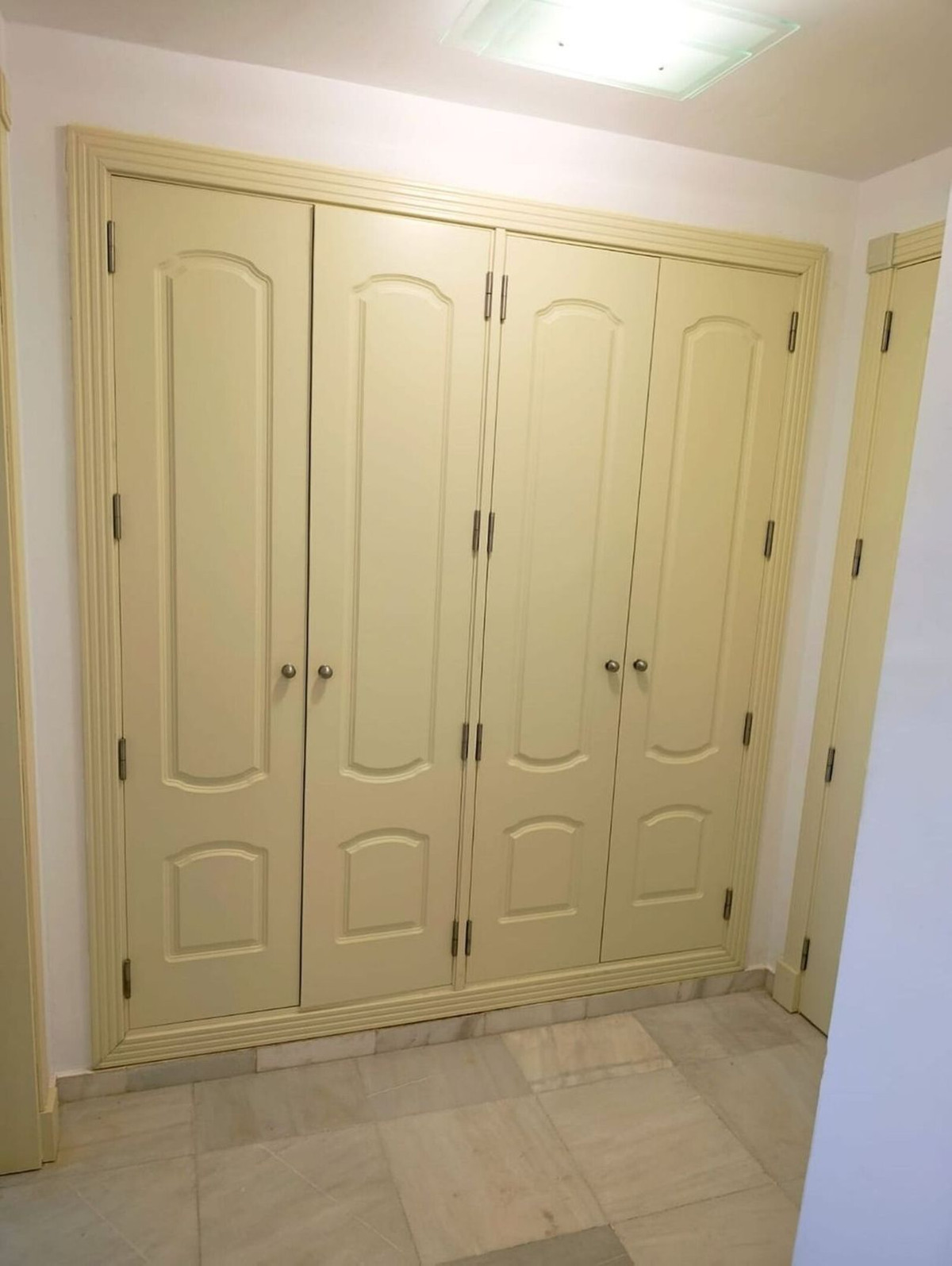Appartement met drie slaapkamers in Nueva Andalucía in Nueva Andalucía - foto 7