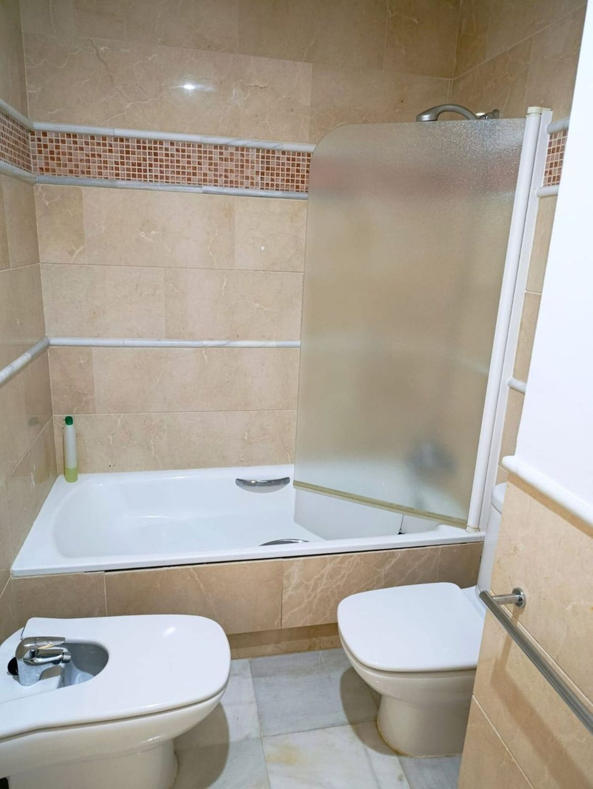 Appartement met drie slaapkamers in Nueva Andalucía in Nueva Andalucía - foto 9