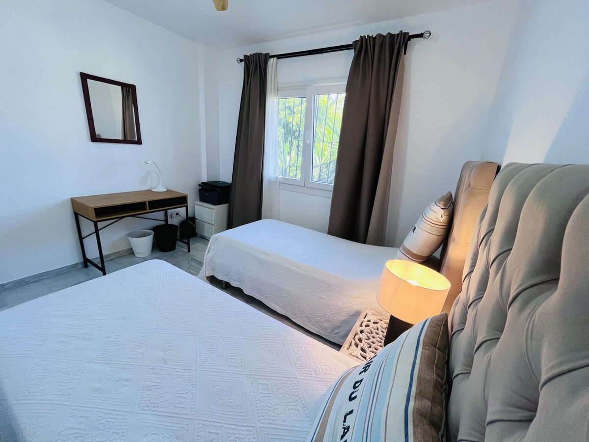 2-slaapkamer appartement in Calahonda met panoramisch zeezicht in Calahonda - foto 17