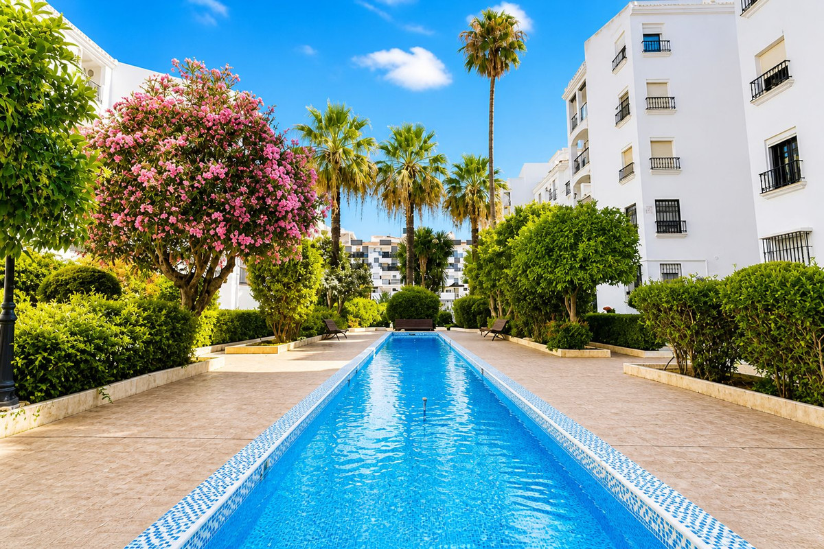 Gerenoveerd 1-slaapkamerappartement in het hart van Sabinillas in San Luis de Sabinillas - foto 16