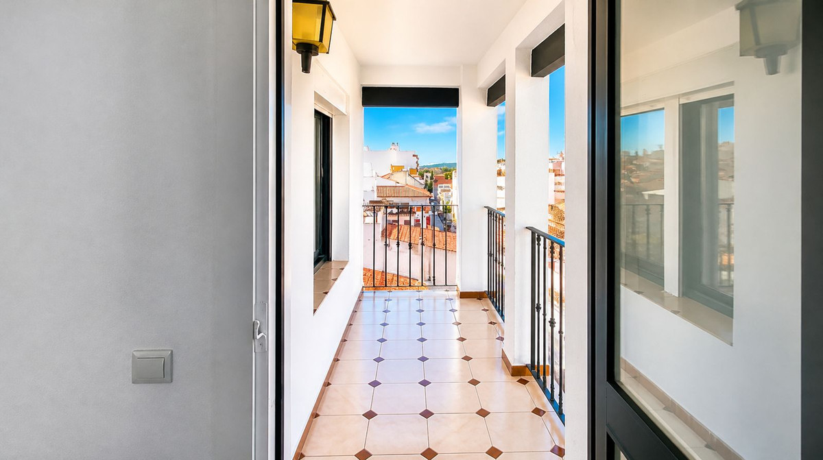Gerenoveerd 1-slaapkamerappartement in het hart van Sabinillas in San Luis de Sabinillas - foto 7