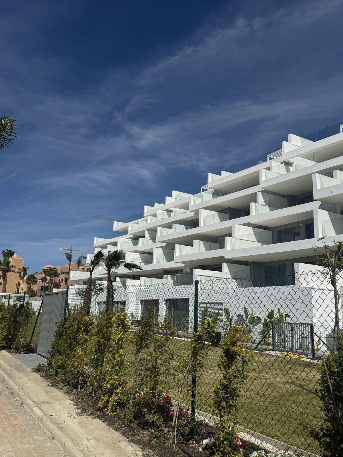 2-slaapkamer appartement in La Duquesa met zeezicht in La Duquesa - foto 3