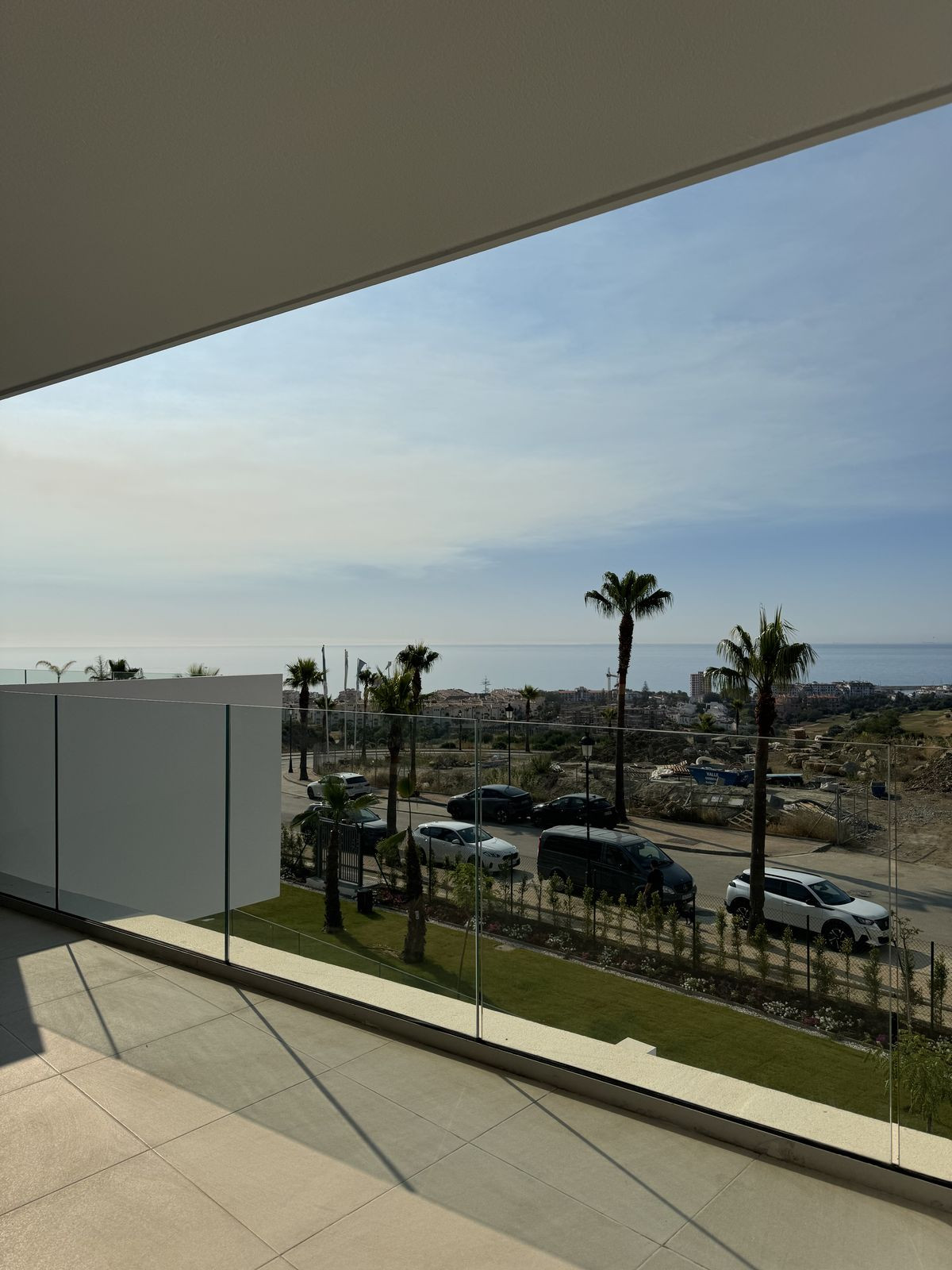 2-slaapkamer appartement in La Duquesa met zeezicht in La Duquesa - foto 4