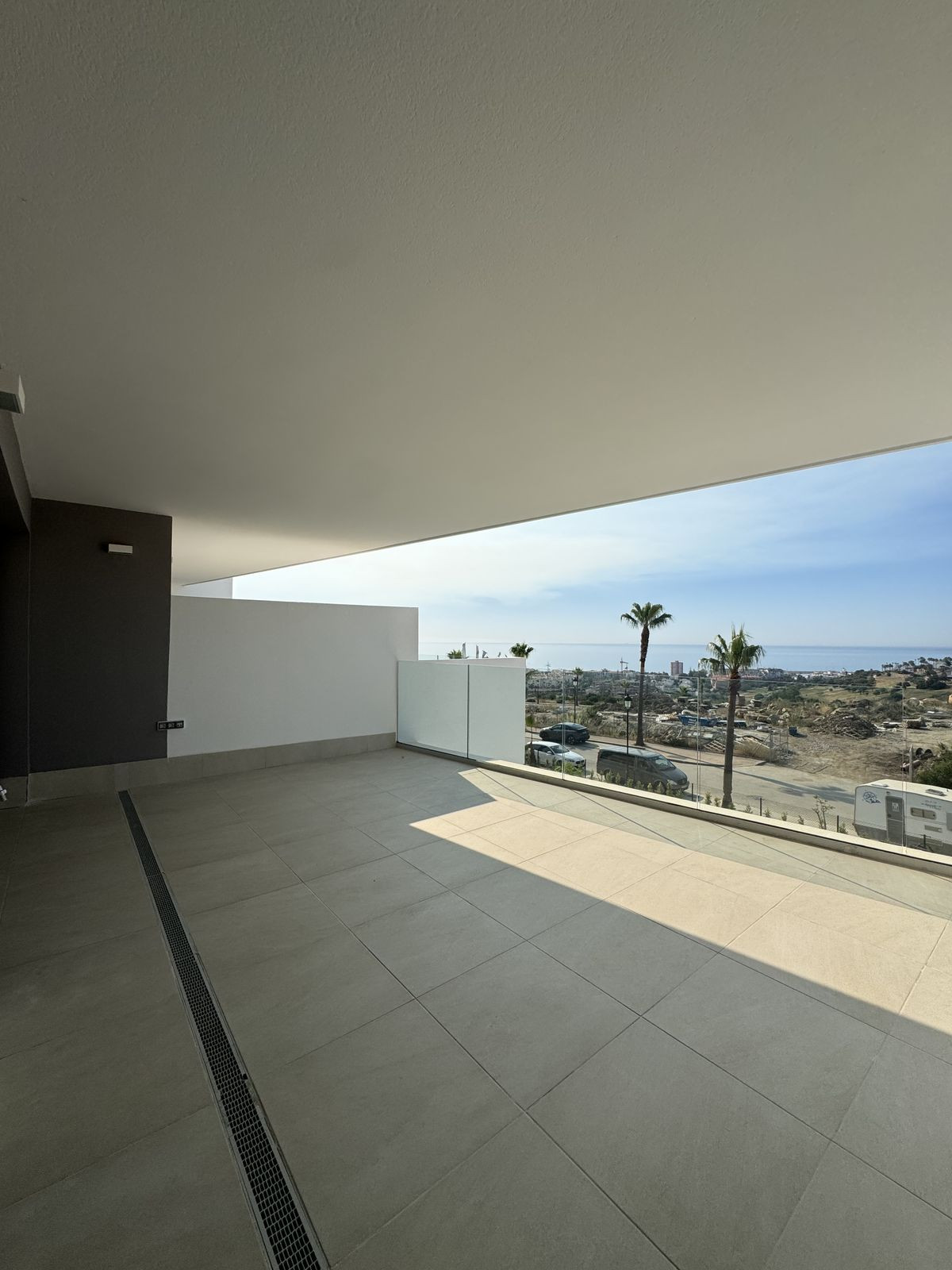 2-slaapkamer appartement in La Duquesa met zeezicht in La Duquesa - foto 5