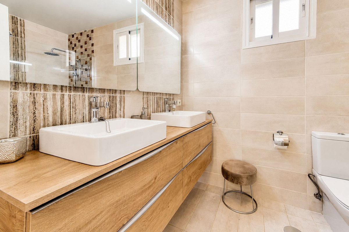 Penthouse met 2 slaapkamers in Calahonda met privéterras en panoramisch zeezicht in Calahonda - foto 14