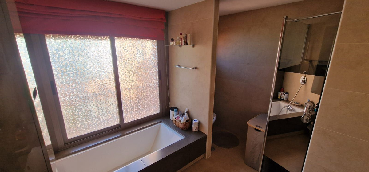 1-slaapkamer appartement in New Golden Mile (Málaga) — R5463760 in New Golden Mile - foto 12