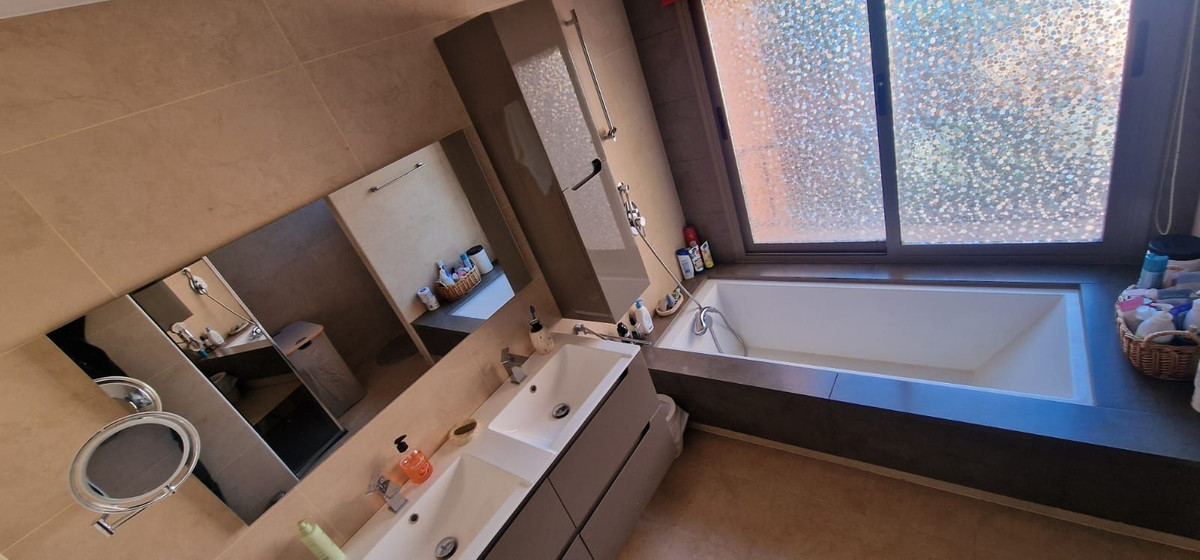 1-slaapkamer appartement in New Golden Mile (Málaga) — R5463760 in New Golden Mile - foto 13