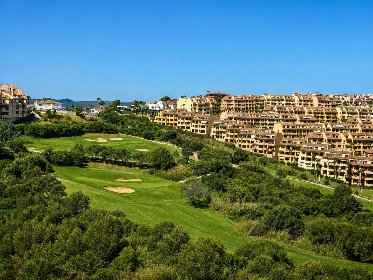 2-slaapkamer appartement aan La Duquesa, voor de golfbaan in La Duquesa - foto 11
