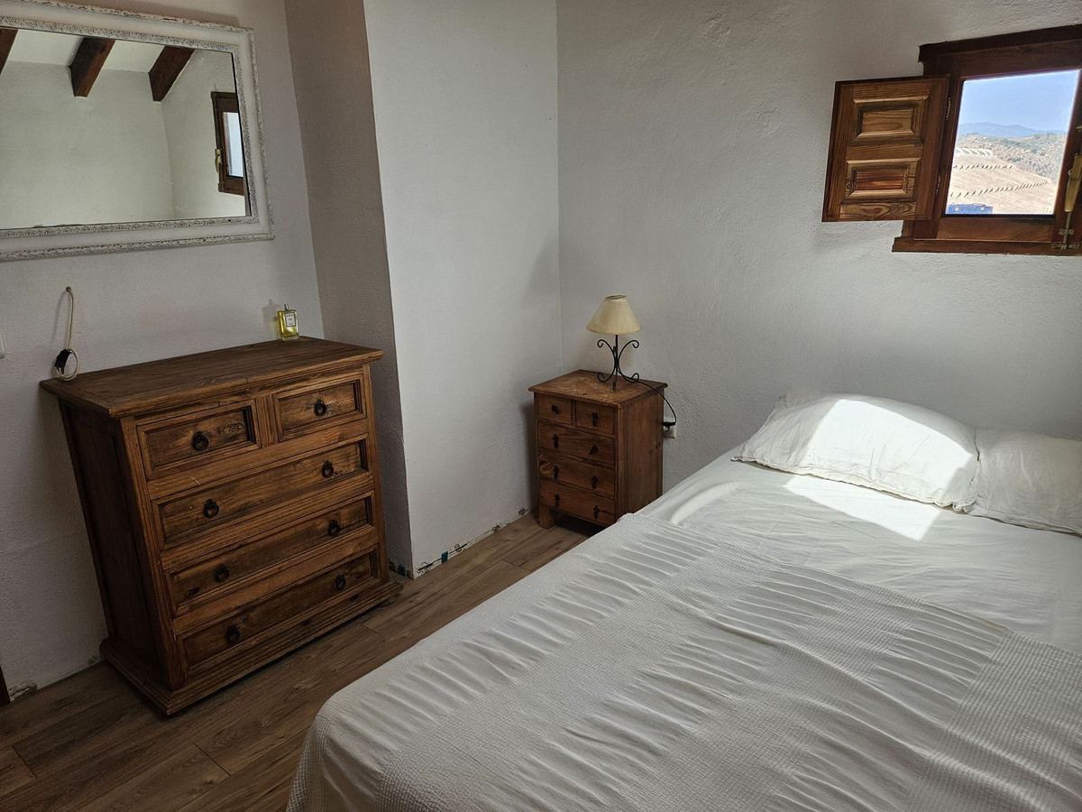 3-slaapkamer villa nabij Monda in Monda - foto 17