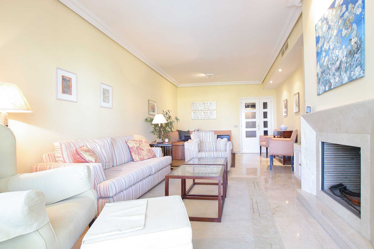 2-slaapkamer appartement met zeezicht in Nueva Andalucía, Marbella in Nueva Andalucía - foto 2