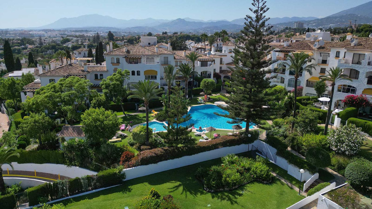 2-slaapkamer appartement met zeezicht in Nueva Andalucía, Marbella in Nueva Andalucía - foto 16