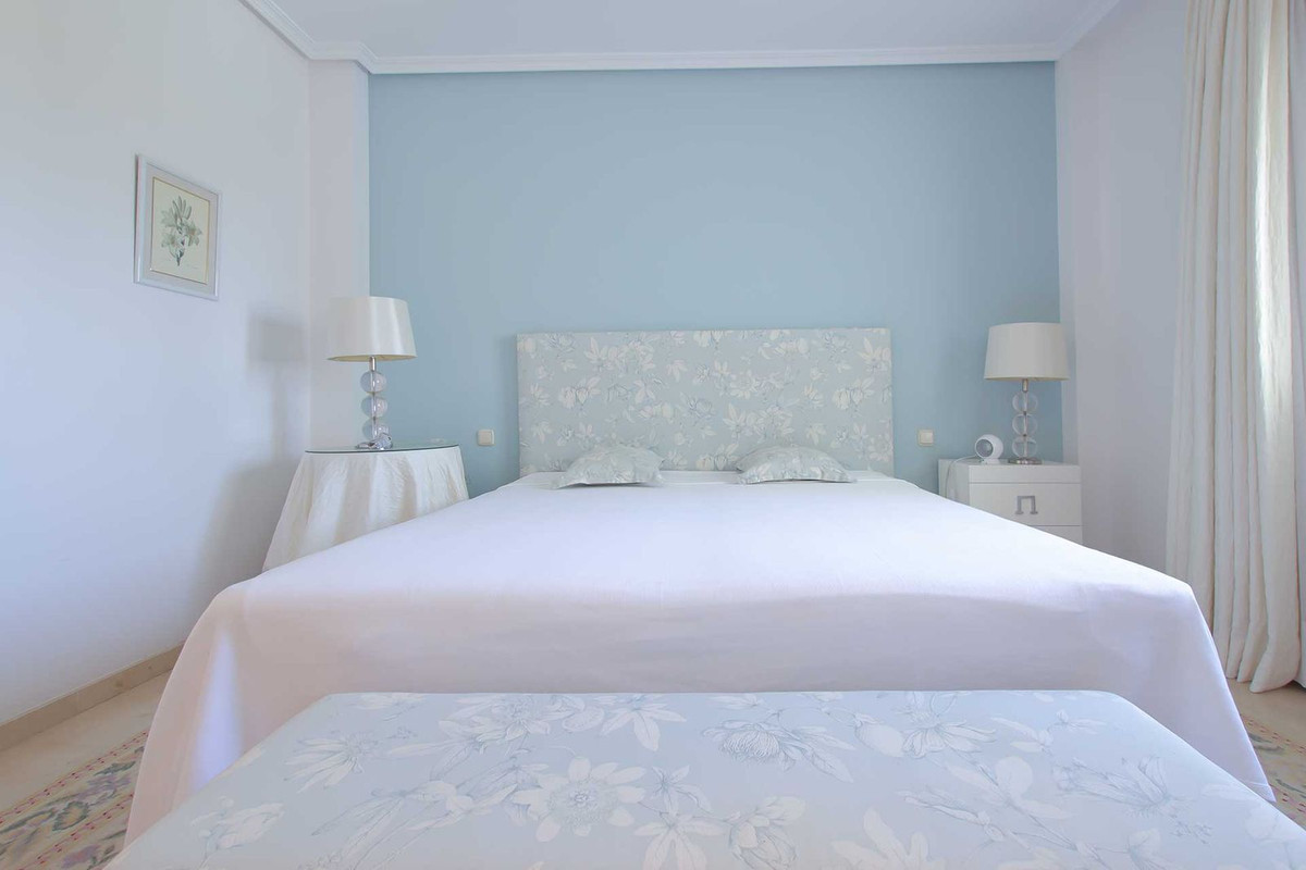 2-slaapkamer appartement met zeezicht in Nueva Andalucía, Marbella in Nueva Andalucía - foto 6