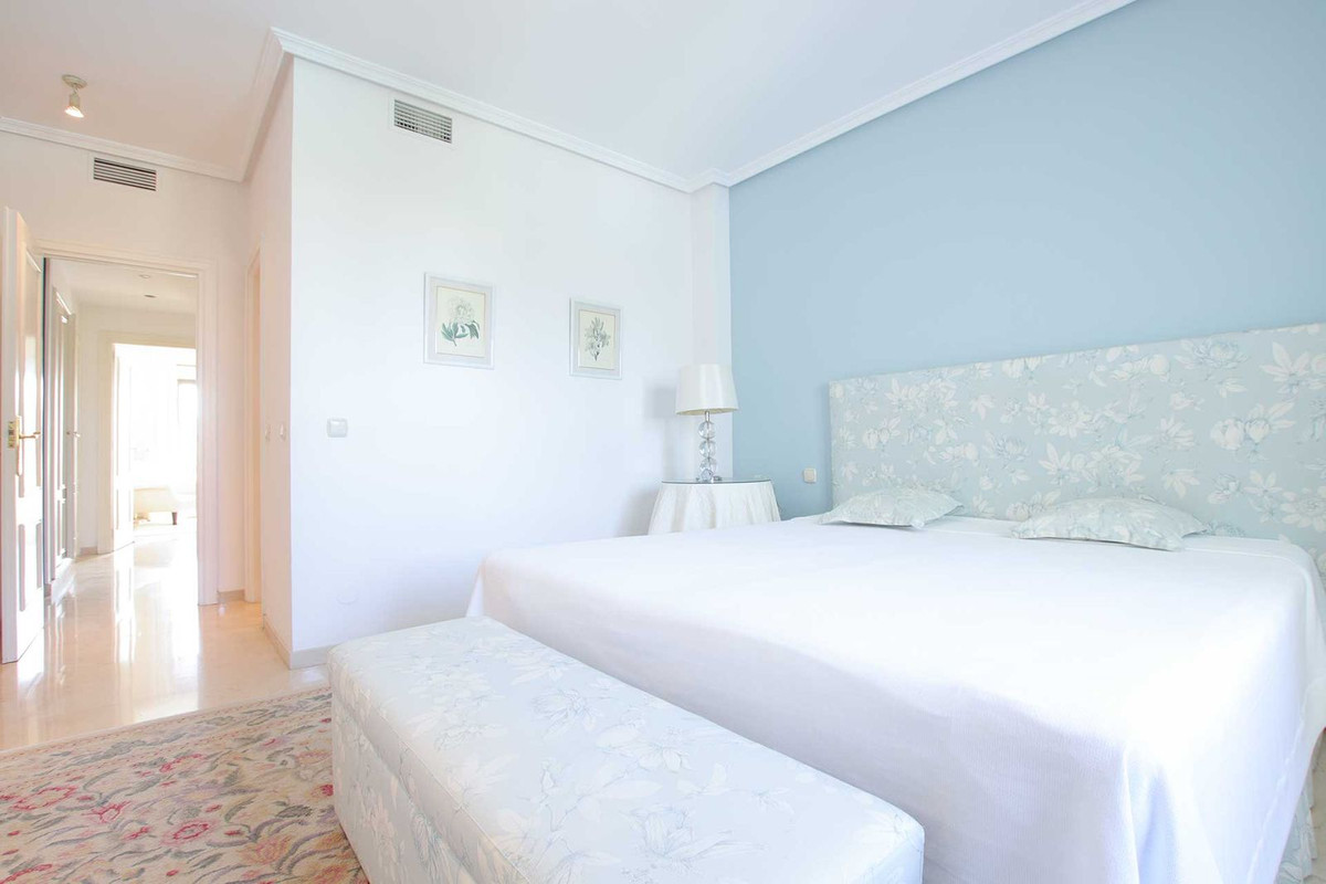 2-slaapkamer appartement met zeezicht in Nueva Andalucía, Marbella in Nueva Andalucía - foto 7