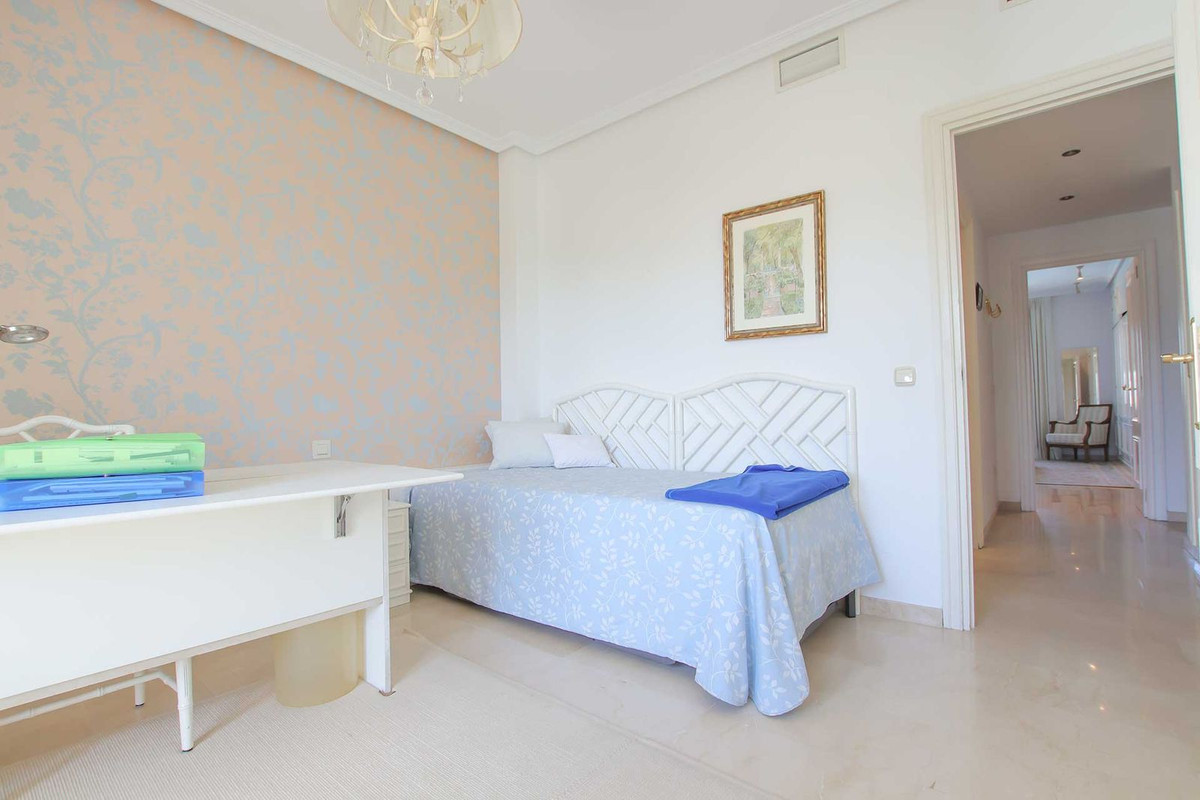 2-slaapkamer appartement met zeezicht in Nueva Andalucía, Marbella in Nueva Andalucía - foto 9
