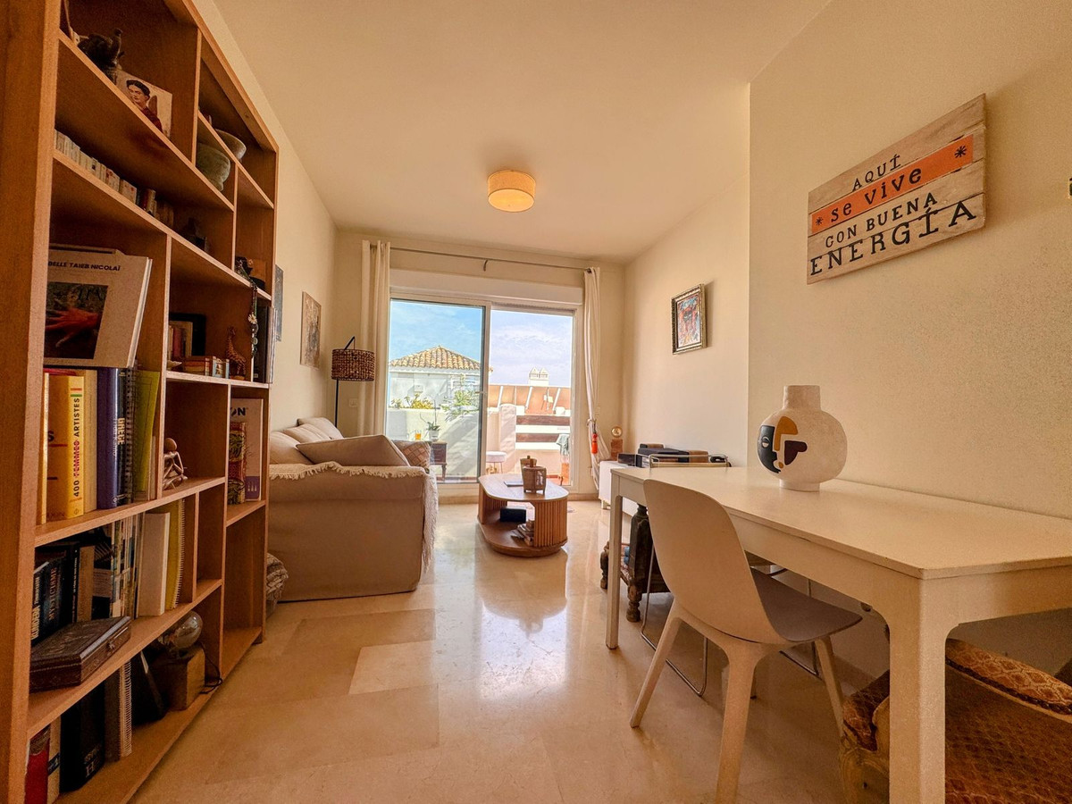 Hoekpenthouse met privé solarium in Valle Romano, Estepona in Estepona - foto 3