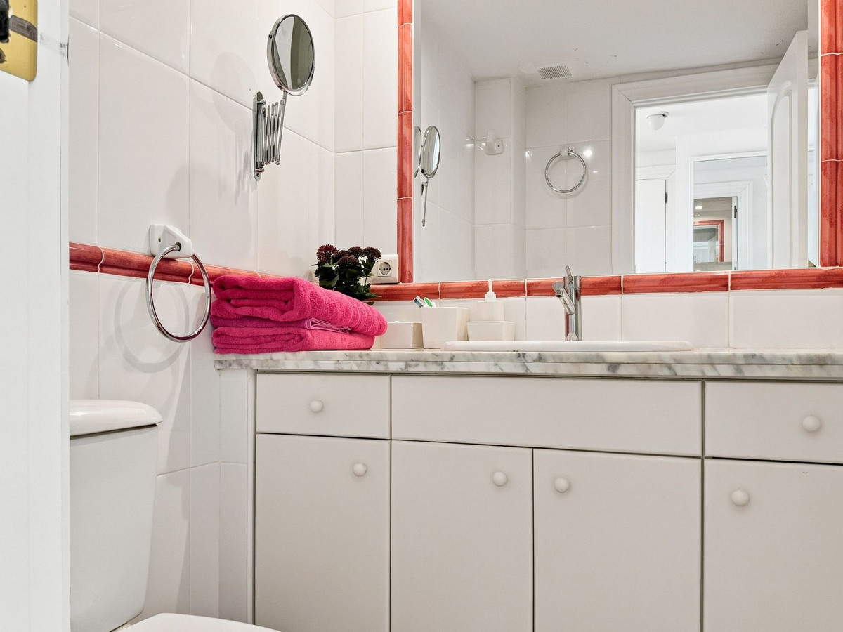 2-slaapkamer appartement in Montemar met panoramisch zeezicht in Montemar - foto 10