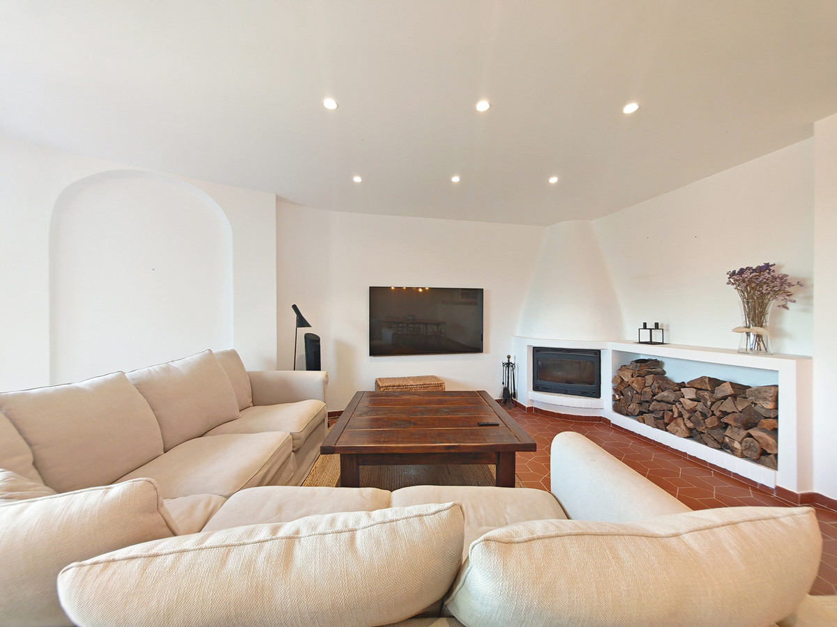 4-slaapkamer stadswoning in Los Altos de los Monteros, Marbella in Altos de los Monteros - foto 3