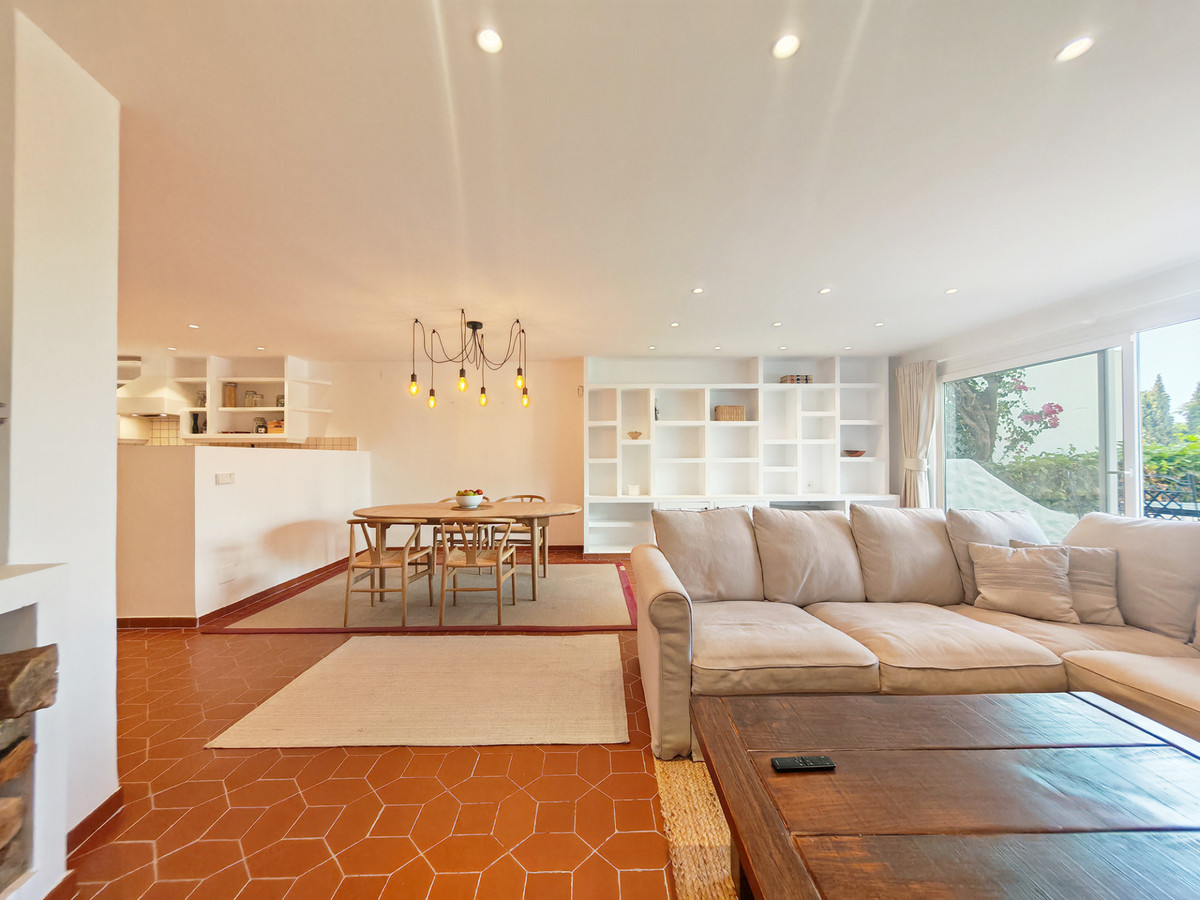4-slaapkamer stadswoning in Los Altos de los Monteros, Marbella in Altos de los Monteros - foto 6