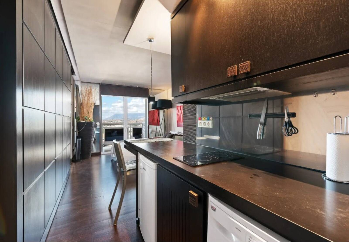 Eén-slaapkamerappartement in La Campana, Nueva Andalucía — Investeringskans met prachtig uitzicht en toeristenvergunning in Nueva Andalucía - foto 10
