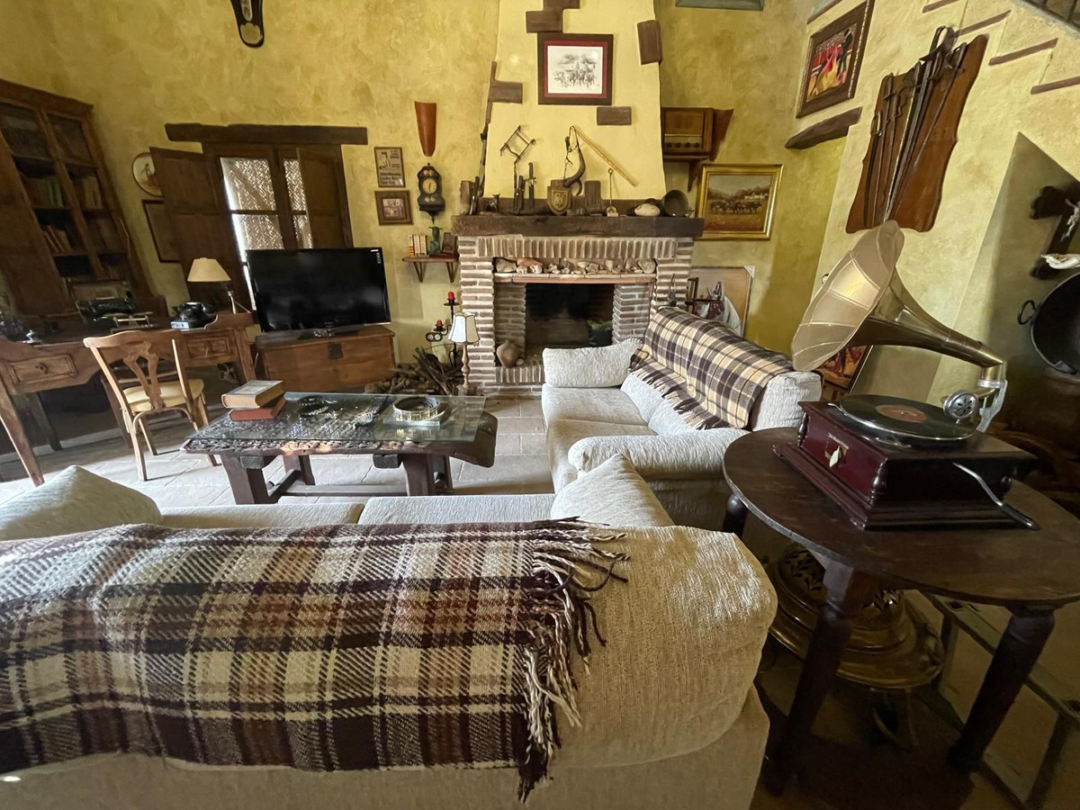 3-slaapkamer finca in Alfarnate, Málaga in Alfarnate - foto 12