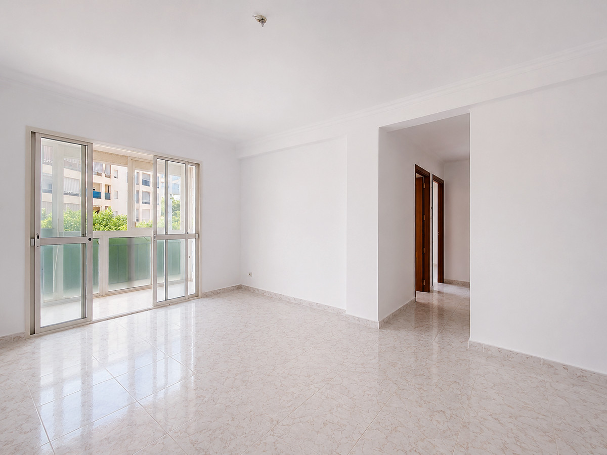 Drie-slaapkamer appartement in Estepona – 75 m², lift in Estepona - foto 7