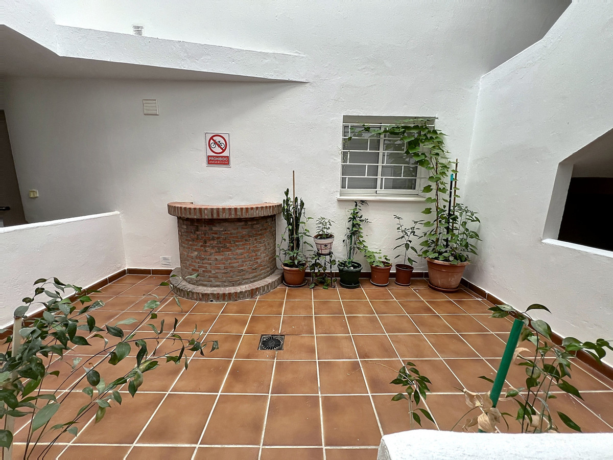 2-slaapkamer appartement in San Luis de Sabinillas in San Luis de Sabinillas - foto 13