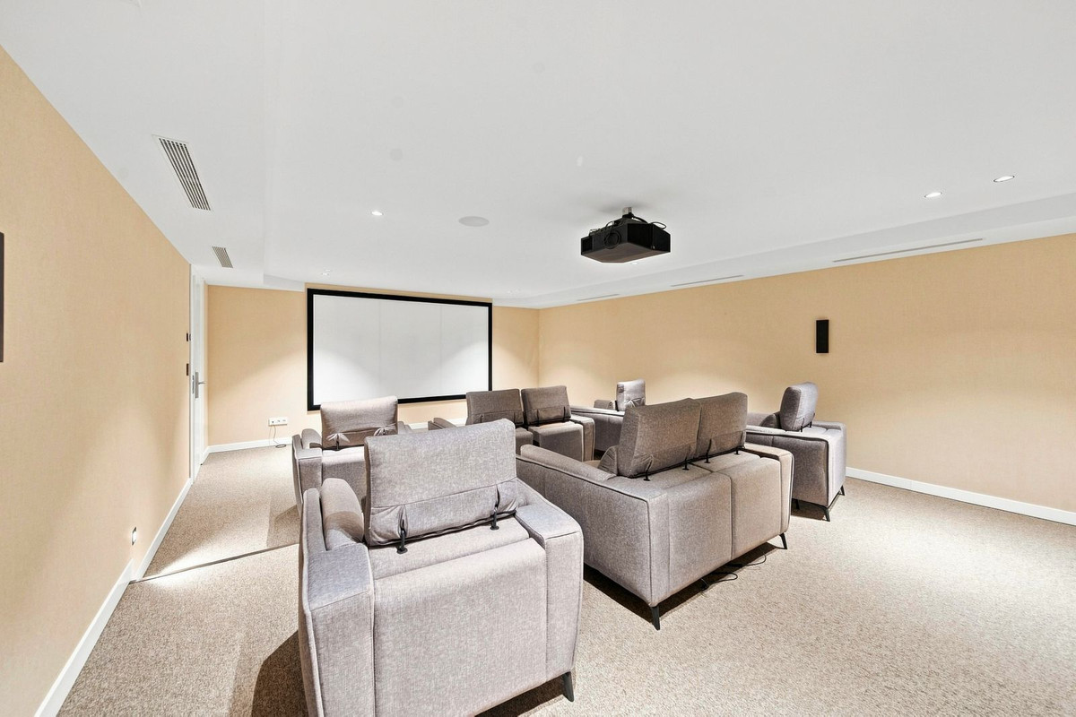 Luxe 2-slaapkamer appartement met panoramisch zeezicht in Higuerón in Higueron - foto 19