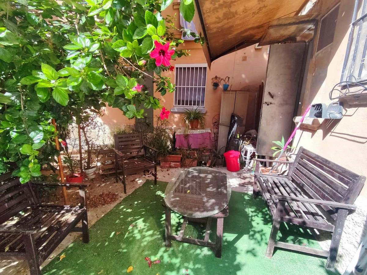 Appartement met 2 slaapkamers in Málaga in Málaga - foto 2