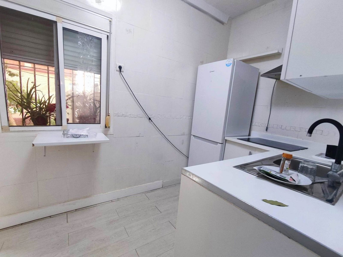 Appartement met 2 slaapkamers in Málaga in Málaga - foto 13