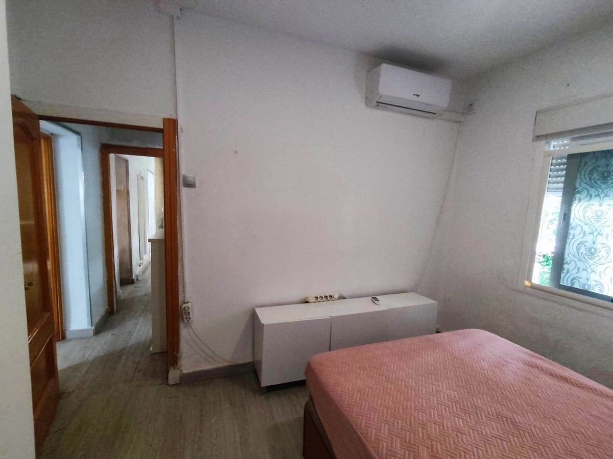 Appartement met 2 slaapkamers in Málaga in Málaga - foto 15