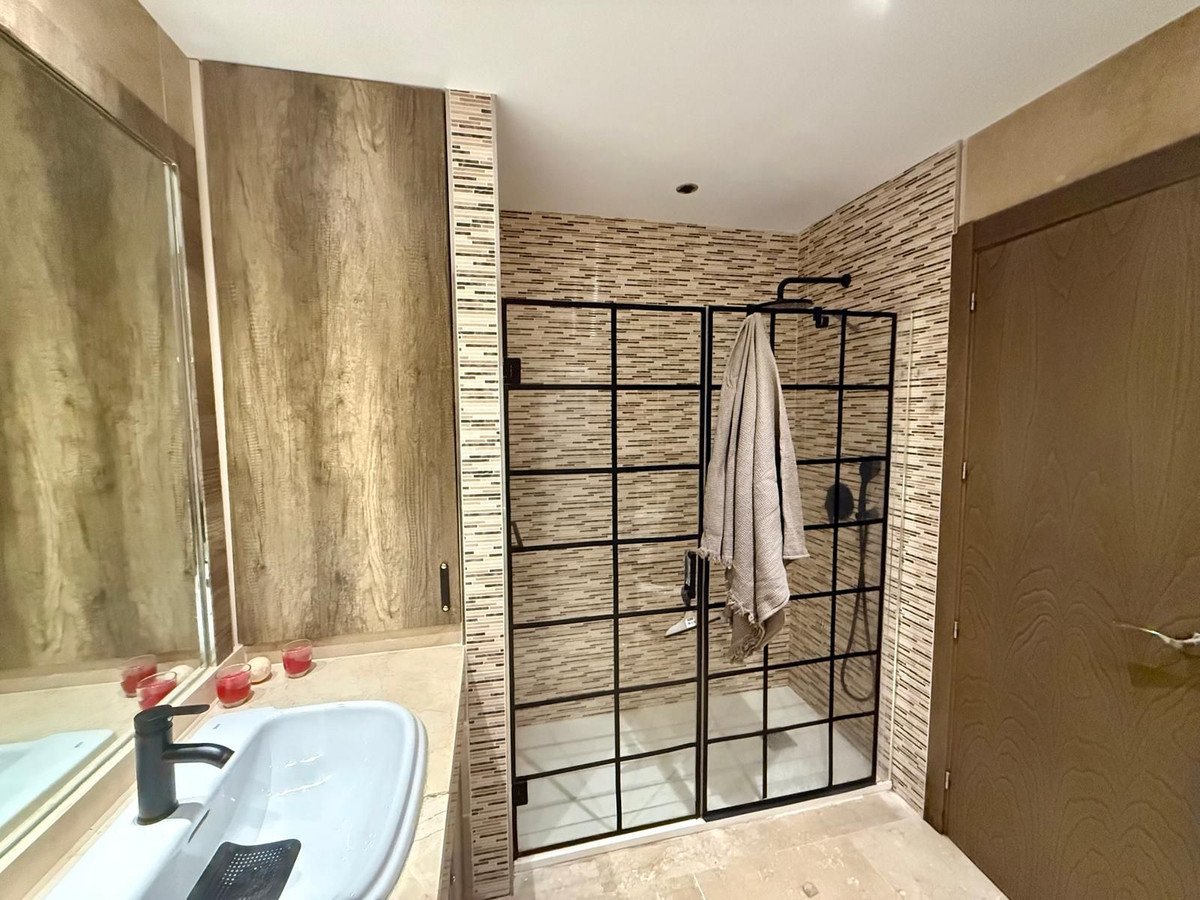 Appartement met 2 slaapkamers in Calahonda in Calahonda - foto 12