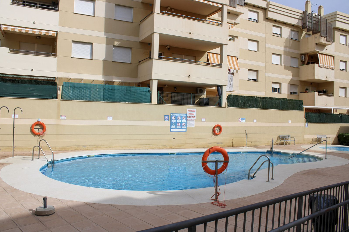Appartement met 2 slaapkamers in Torrox in Torrox - foto 2