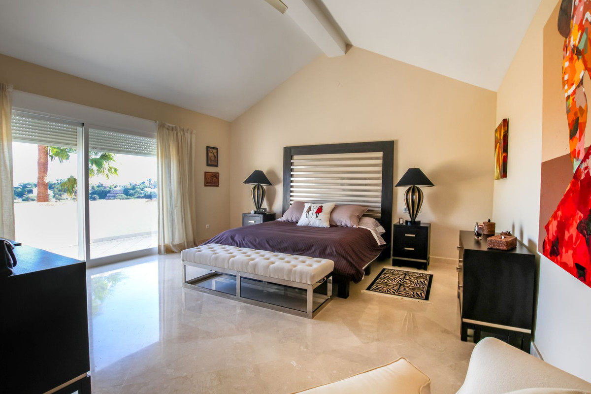 6-slaapkamer villa in La Mairena met drie aangrenzende bouwkavels in La Mairena - foto 18