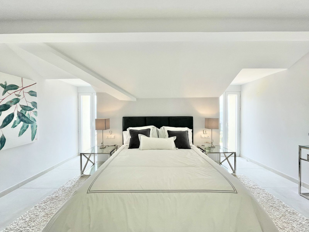 6-slaapkamer villa in La Mairena met drie aangrenzende bouwkavels in La Mairena - foto 19