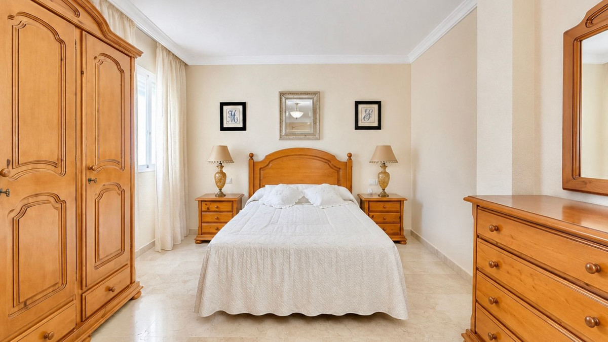 Drie-slaapkamerappartement in Estepona in Estepona - foto 14