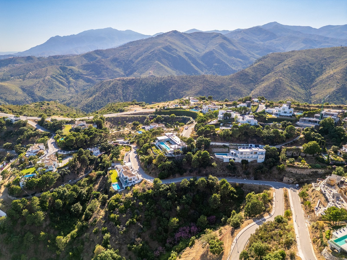 Plot in Marbella in Marbella - foto 8