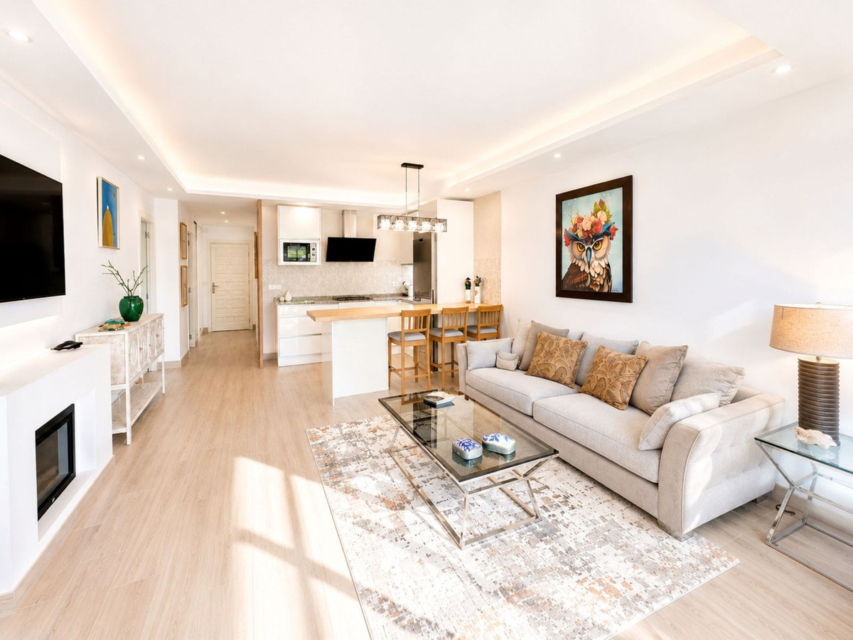 2 bedroom Apartment in The Golden Mile in The Golden Mile - foto 2