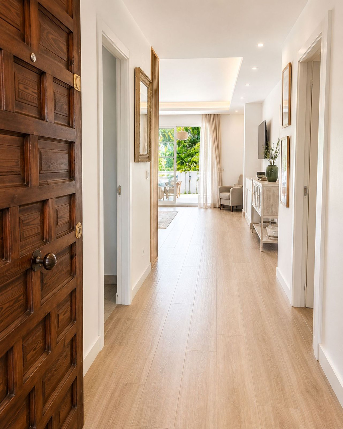 2 bedroom Apartment in The Golden Mile in The Golden Mile - foto 12