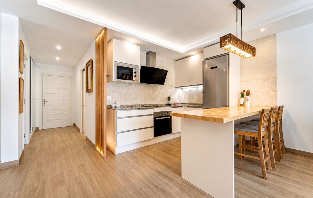 2 bedroom Apartment in The Golden Mile in The Golden Mile - foto 4