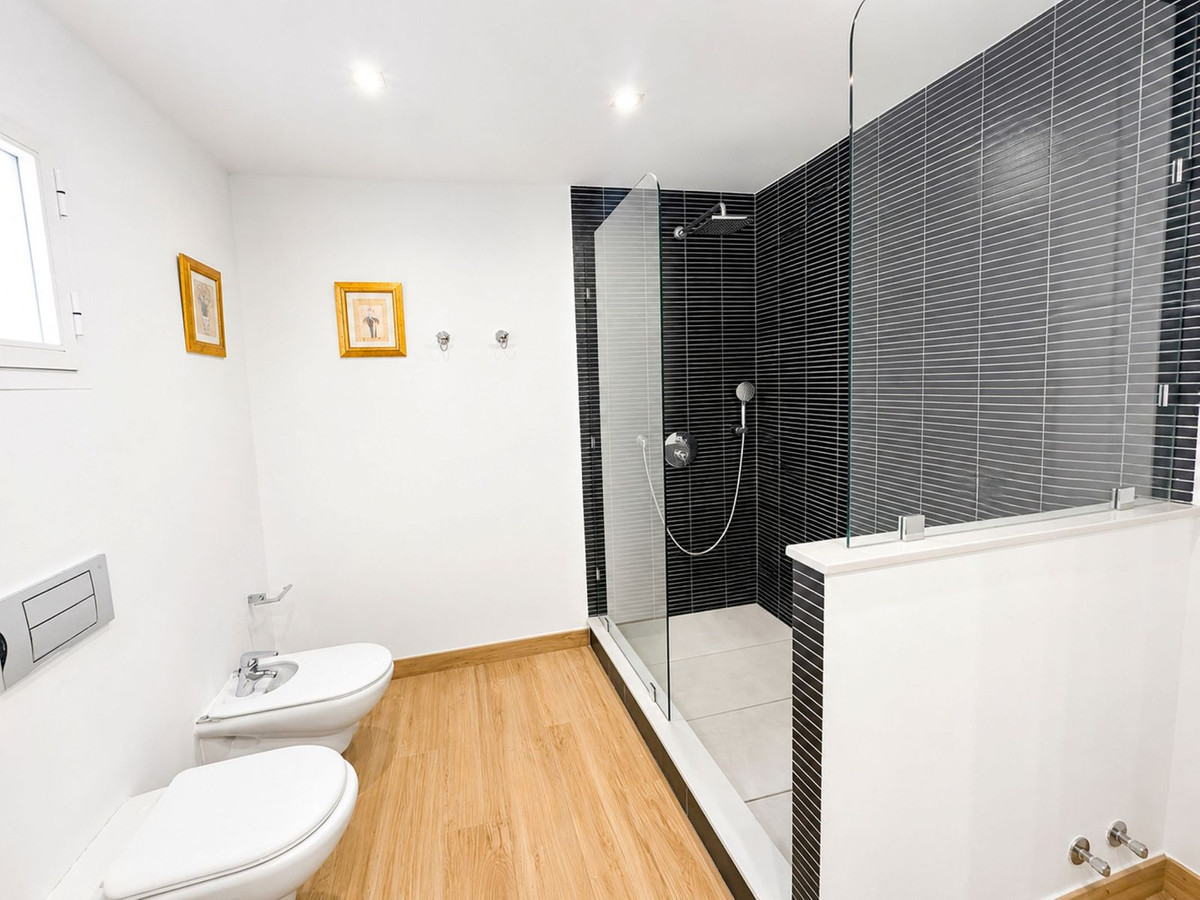 2 bedroom Apartment in The Golden Mile in The Golden Mile - foto 7
