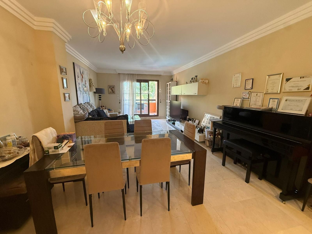 3-slaapkamer appartement in Benahavís met uitzicht op zwembad en bergen in Benahavís - foto 12