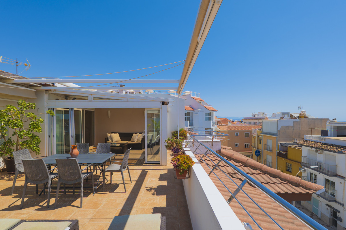 Penthouse met 2 slaapkamers in La Carihuela, Torremolinos in La Carihuela - foto 17