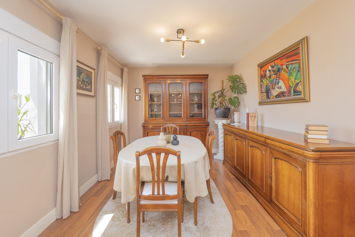 Penthouse met 2 slaapkamers in La Carihuela, Torremolinos in La Carihuela - foto 4