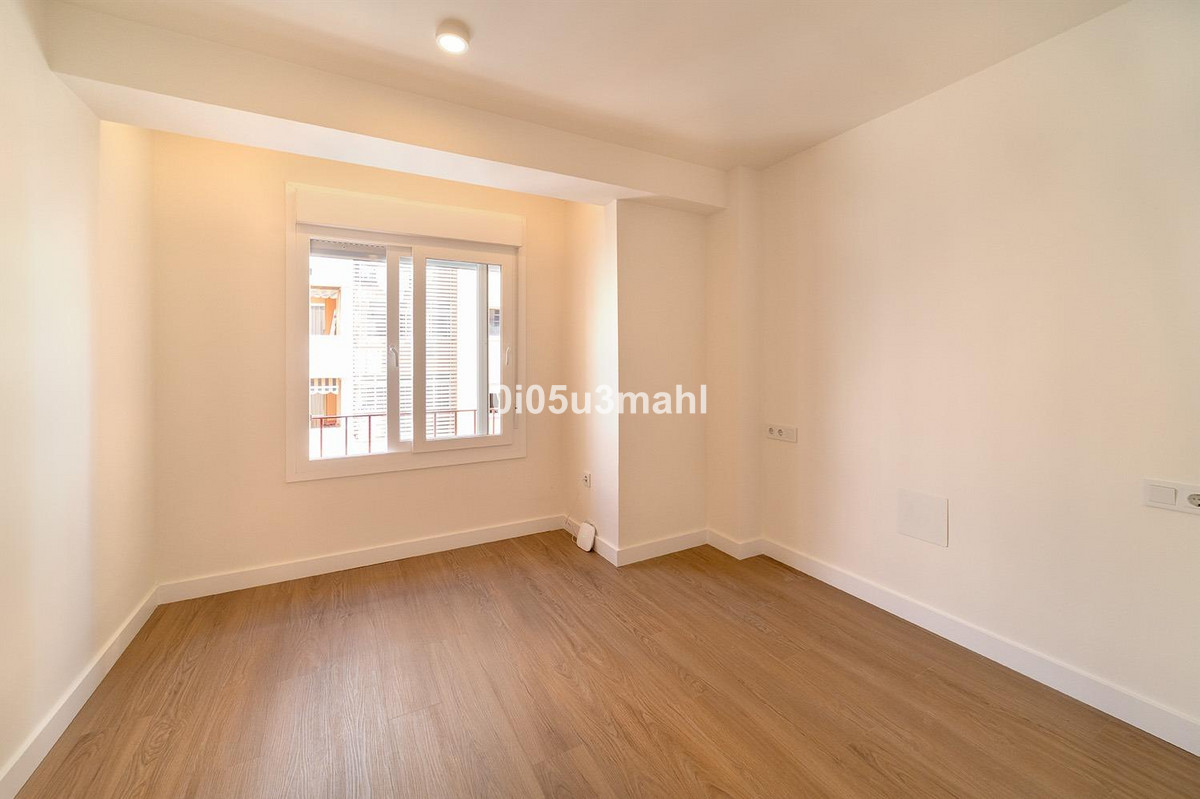 2 bedroom Apartment in Málaga in Málaga - foto 12