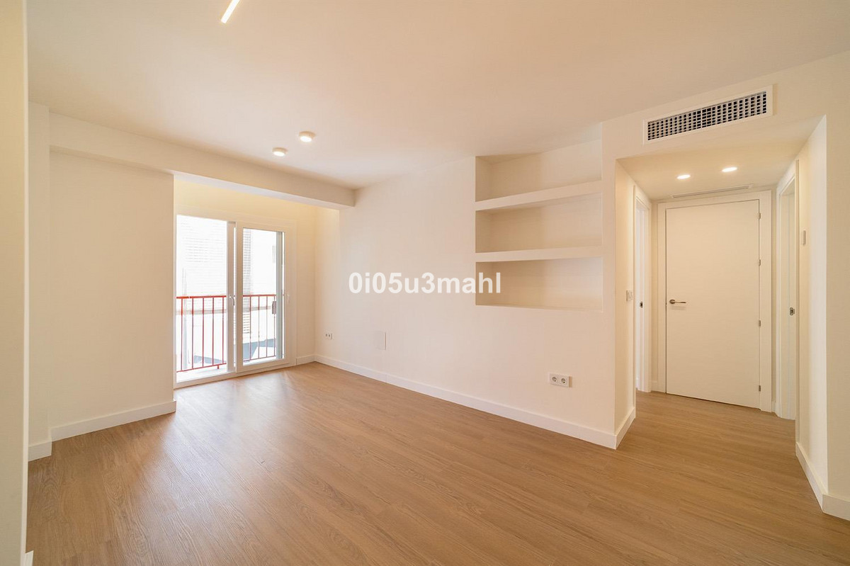 2 bedroom Apartment in Málaga in Málaga - foto 6
