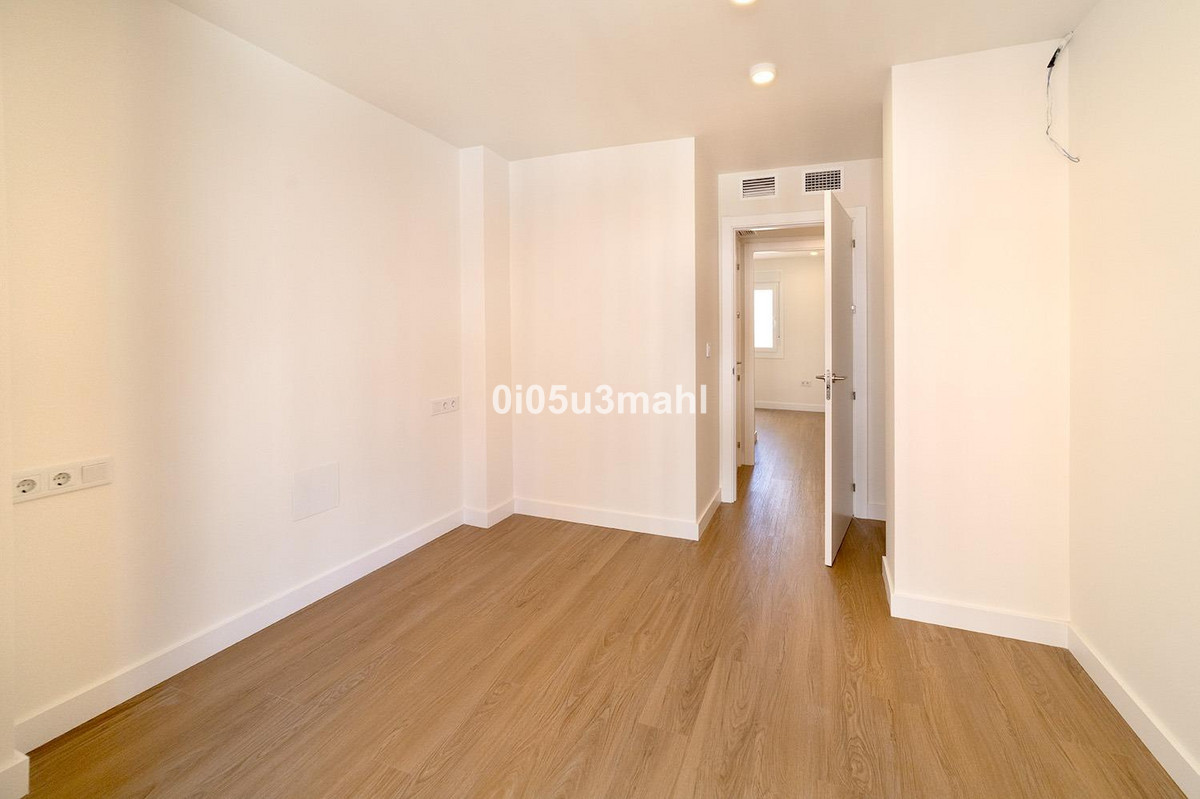 2 bedroom Apartment in Málaga in Málaga - foto 10