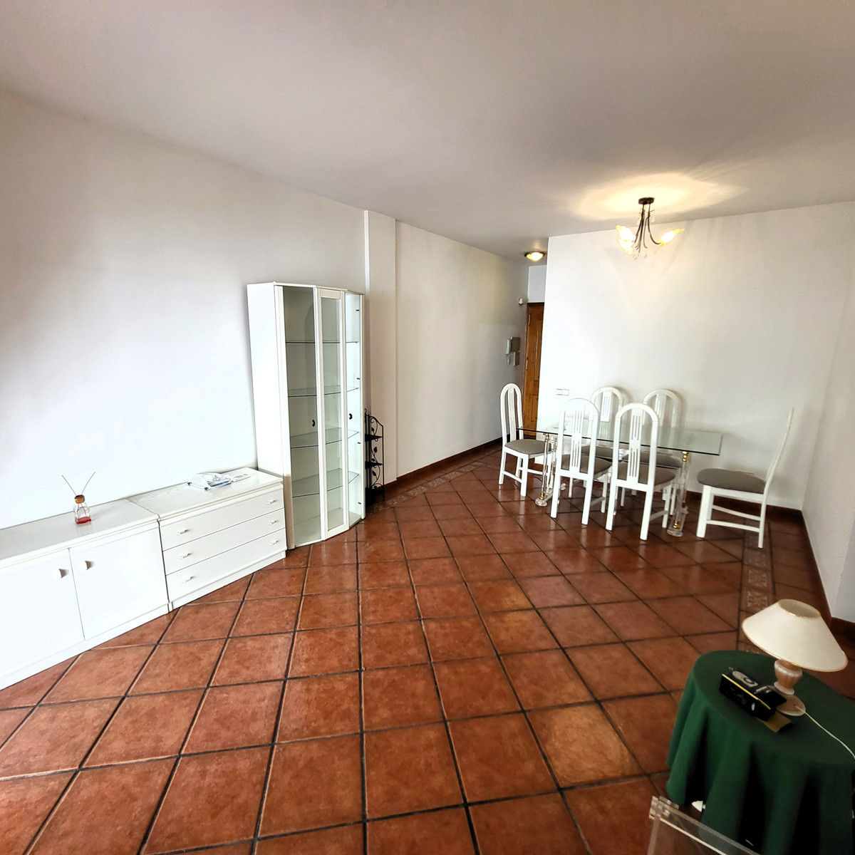 Appartement met 4 slaapkamers in Estepona in Estepona - foto 4