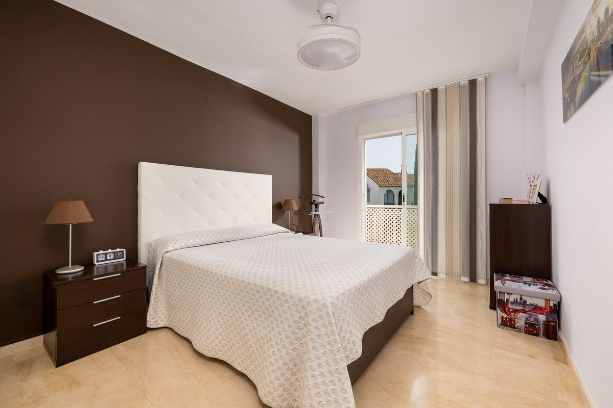 2-slaapkamerappartement in El Paraiso, Estepona in El Paraiso - foto 11